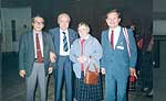 Instabilitätenkongress in New Delhi 1989 – Prof. Sato, Prof. Cap, Frau Cap, Prof. Kuhn