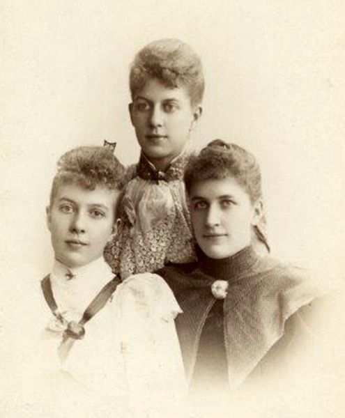 V.l.n.r.: Emily, Rhoda und Georgine Bauer