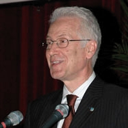 Wolfgang Schütz, Rektor der Medizinischen Universität Wien