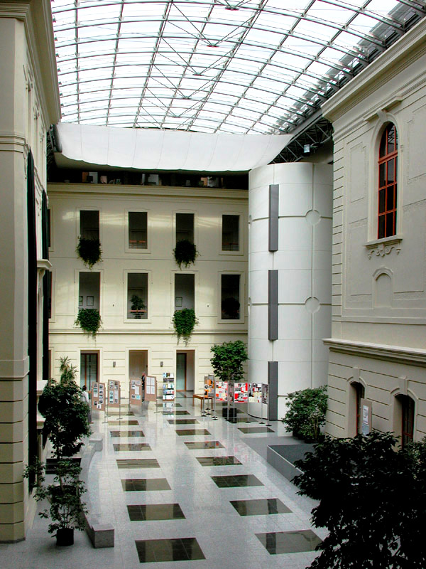 Die Halle der Technischen Universität Brünn