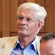 Helmut Kühnelt