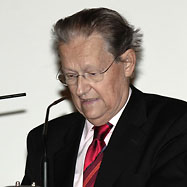 Wolfgang Kummer